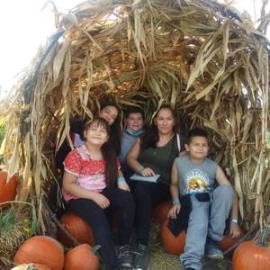 Meet your Posher, Diego